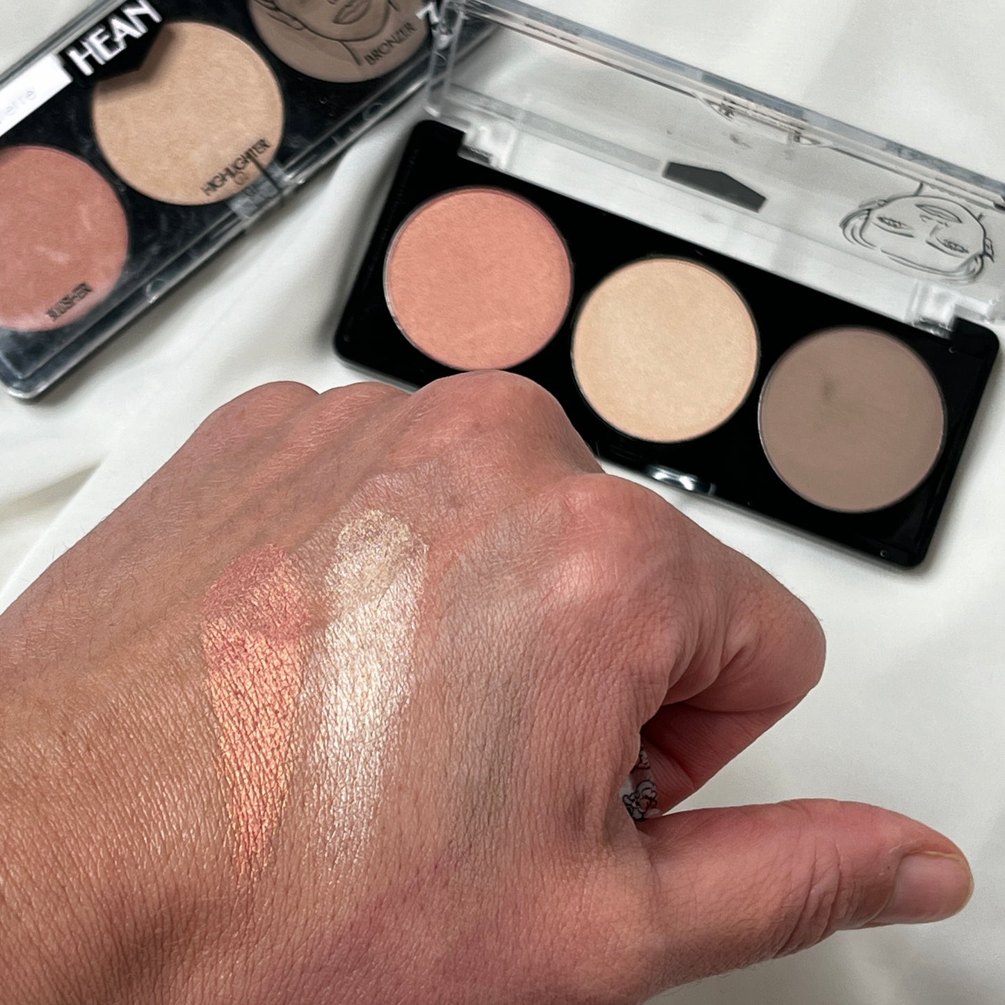 HEAN Sculpting kontúrozó paletta