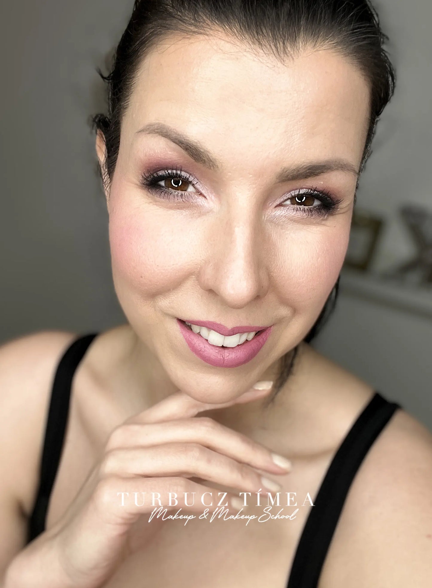 aden cosmetics 6 színű Szemhéjpúder Paletta