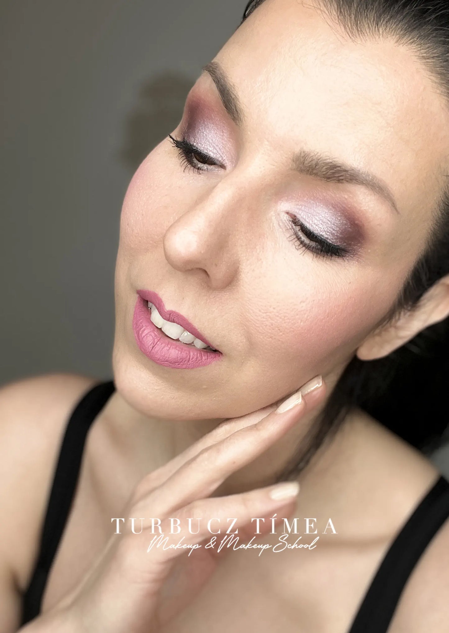 aden cosmetics 6 színű Szemhéjpúder Paletta